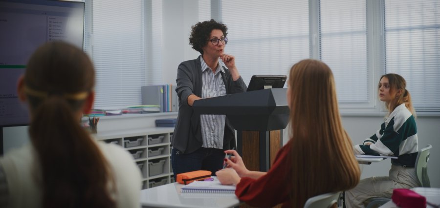 University of Huddersfield Partners with Global Engineer Girls to Support Women in STEM