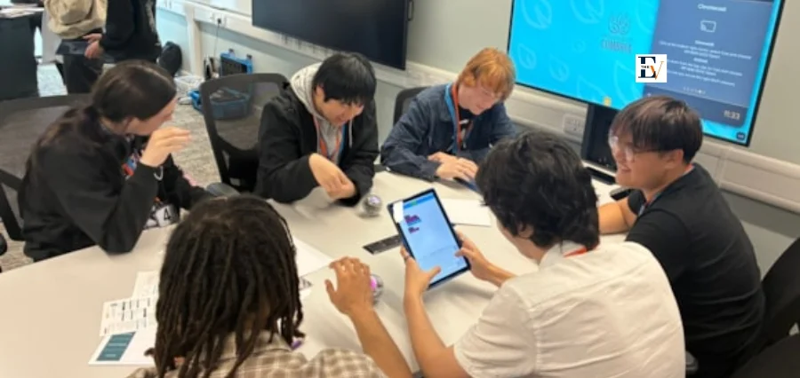 Read more about the article MoD Big Bang Event Inspires Students to Explore Engineering and Defence Careers